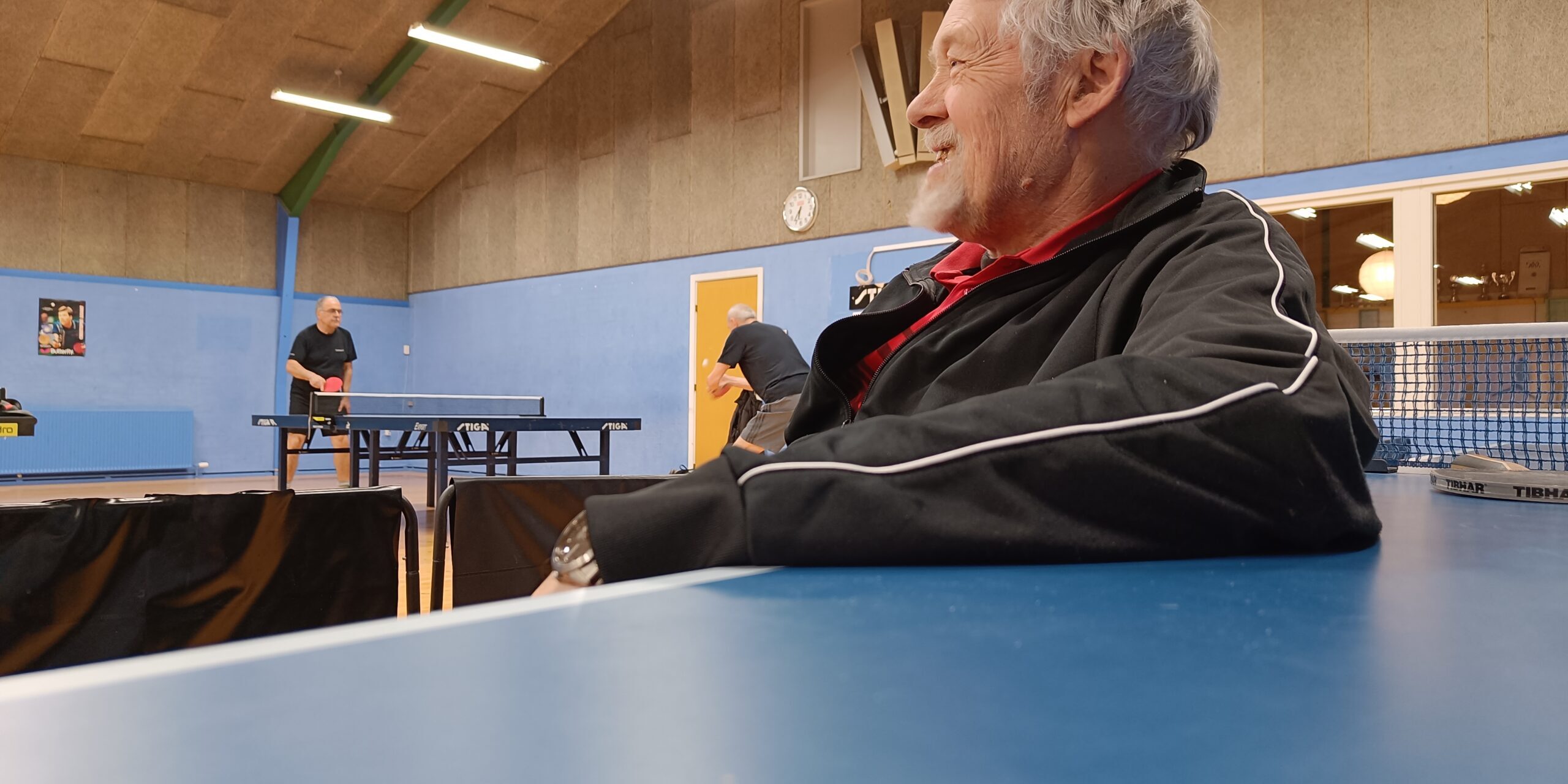 Erling Post, Randers, medlem af BAT60 Fællesudvalg, ønsker flere spillesteder og flere bordtennisspillere i Vestdanmark.